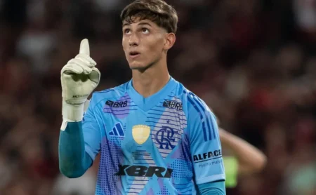 Léo Nannetti: a promessa do Flamengo solicitada por Ancelotti que já brilhou contra o Barcelona