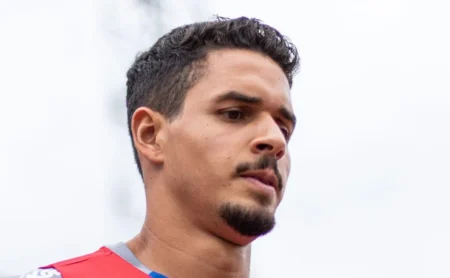 Lucas Veríssimo projeta estreia em Santos x Corinthians: “Quero estar”