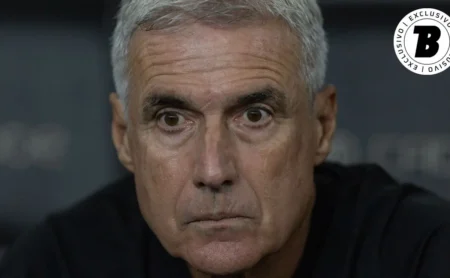 Luís Castro assume responsabilidade após derrota para o Vasco e promete ajustes no Grêmio: “Eu perdi”