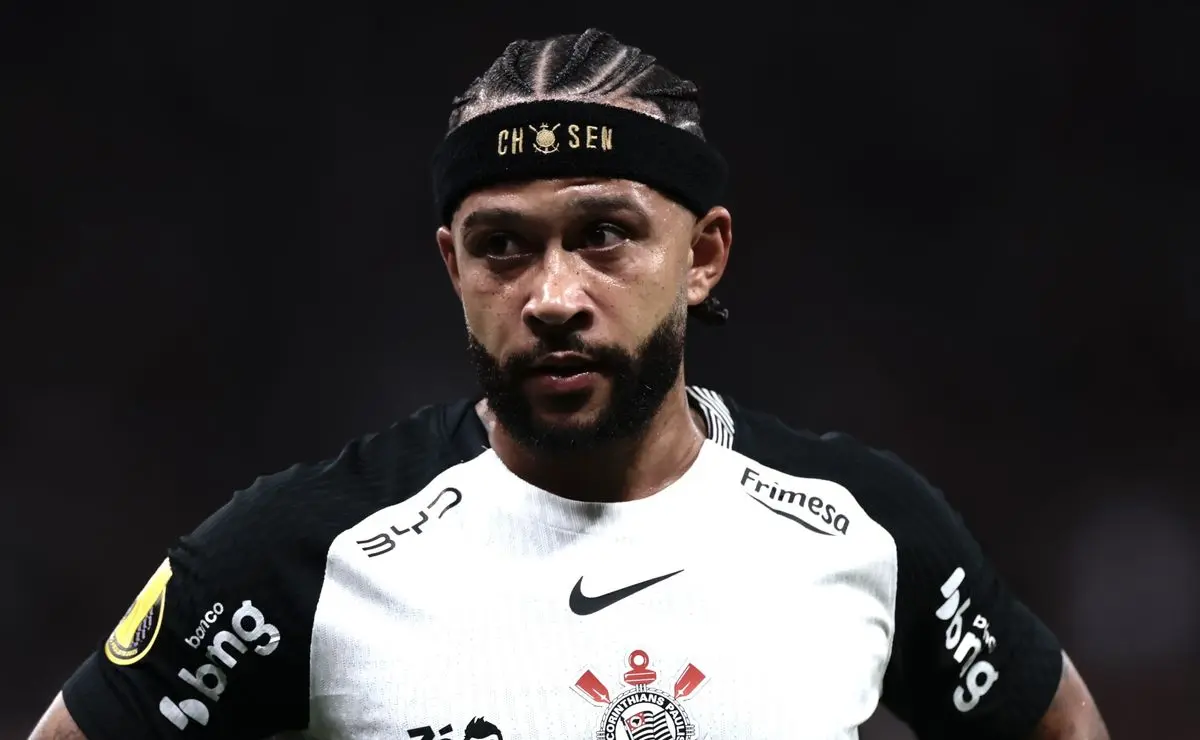 Marcelo Paz reafirma desejo de permanência de Memphis no Corinthians, mas situação financeira dificulta acordo Marcelo Paz reafirma desejo de permanência de Memphis no Corinthians, mas situação financeira dificulta acordo