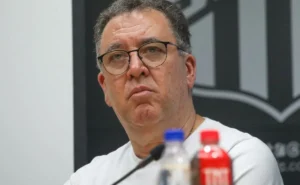 Marcelo Teixeira reconhece erro com Tomás Rincón após afastamento no Santos: “Tenho admiração”