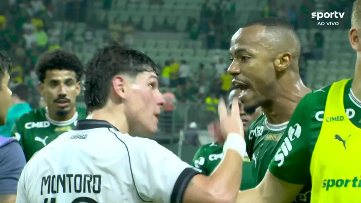 Marlon Freitas discute com ex-companheiros do Botafogo após vitória do Palmeiras