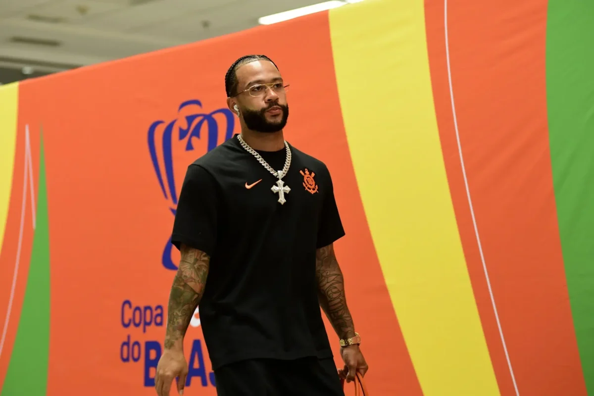 Memphis Depay, do Corinthians, convocado para a seleção holandesa: confira a lista Memphis Depay, do Corinthians, convocado para a seleção holandesa: confira a lista