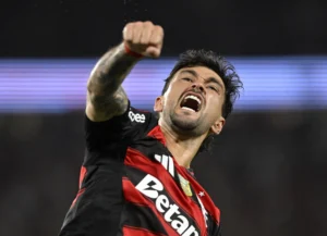 Messi encabeça lista de jogadores mais decisivos do mundo; Arrascaeta figura no top-30