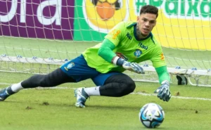 Mike Maignan supera Ederson em números antes de Brasil x França (2025/26)