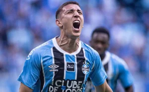 Monsalve reconhece atuação abaixo do esperado no Grêmio e desabafa: “Posso render mais”