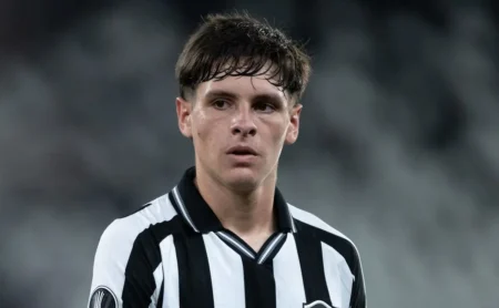 Montoro é aprovado pela torcida do Palmeiras após passagem conturbada pelo Botafogo