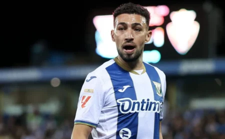 Munir El Haddadi, ex-Barcelona, é oferecido ao Vasco e clube avalia a contratação do atacante de 30 anos