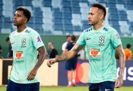 Neymar apoia Rodrygo após lesão: "Cuide da sua cabeça, meu herdeiro"