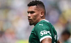 Paulinho apresenta evolução no Palmeiras e pode ser integrado ao elenco após a Data Fifa