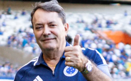 Pedrinho (BH) descarta venda de Kaio Jorge ao Flamengo após contratação de Leonardo Jardim