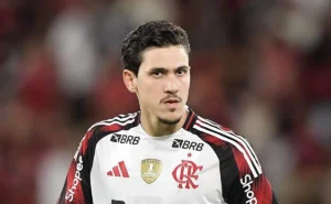 Pedro comenta saída de Filipe Luís do Flamengo: “Compartilhamos com ele”