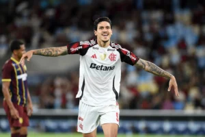 Pedro: elogio de Jardim e disputa pela artilharia no Carioca