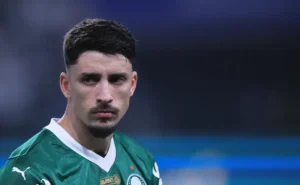 Piquerez começa tratamento no Palmeiras e fará novos exames após lesão pela seleção uruguaia.