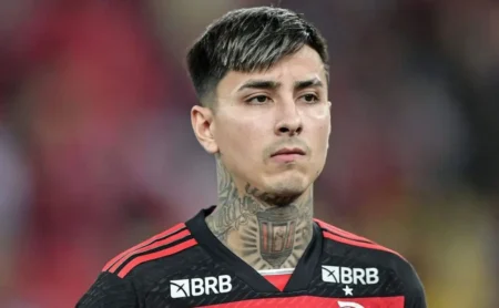 Pulgar acumula multa de R$ 21 milhões no Flamengo, mas clube demonstra confiança em sua permanência