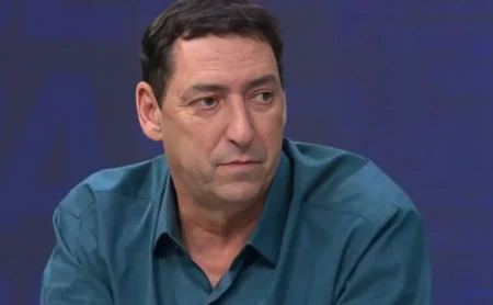 PVC: Grêmio supera o Vitória no Campeonato Brasileiro