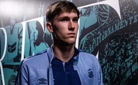 Rafael Freitas deixa o Santos e acerta com o Guarani, fora dos planos de Vojvoda Rafael Freitas deixa o Santos e acerta com o Guarani, fora dos planos de Vojvoda