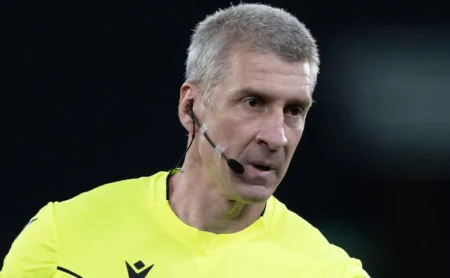 Árbitro Anderson Daronco detalha expulsão de Barboza em Flamengo x Botafogo após ofensa