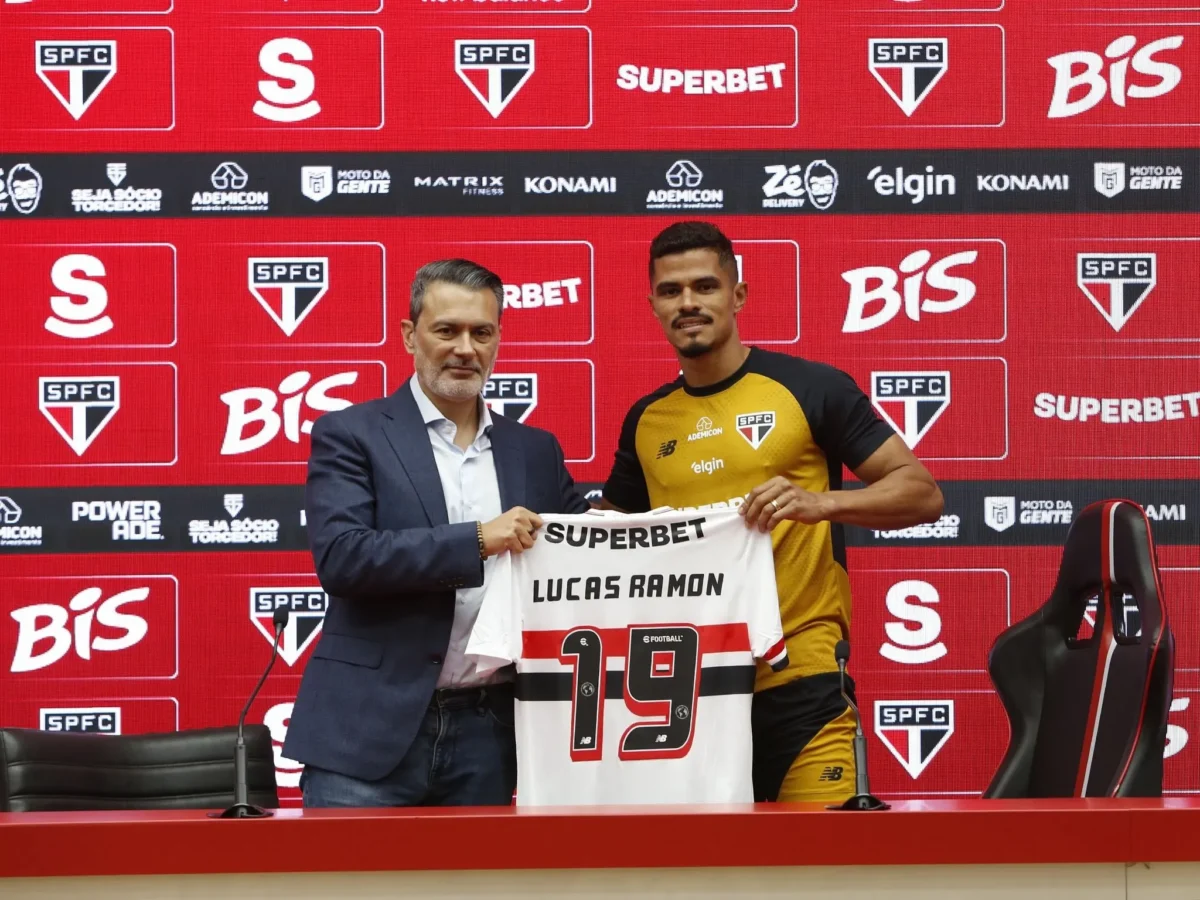 Reforços gratuitos e vendas: como foi a janela de transferências do São Paulo Reforços gratuitos e vendas: como foi a janela de transferências do São Paulo