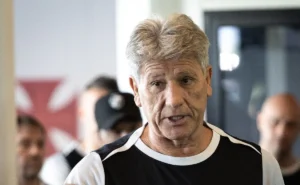 Renato solicita apoio da torcida vascaína para transformar São Januário em uma "Bombonera"