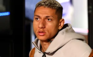 Richarlison deseja deixar o Tottenham e tem o Flamengo como destino possível, informa jornal
