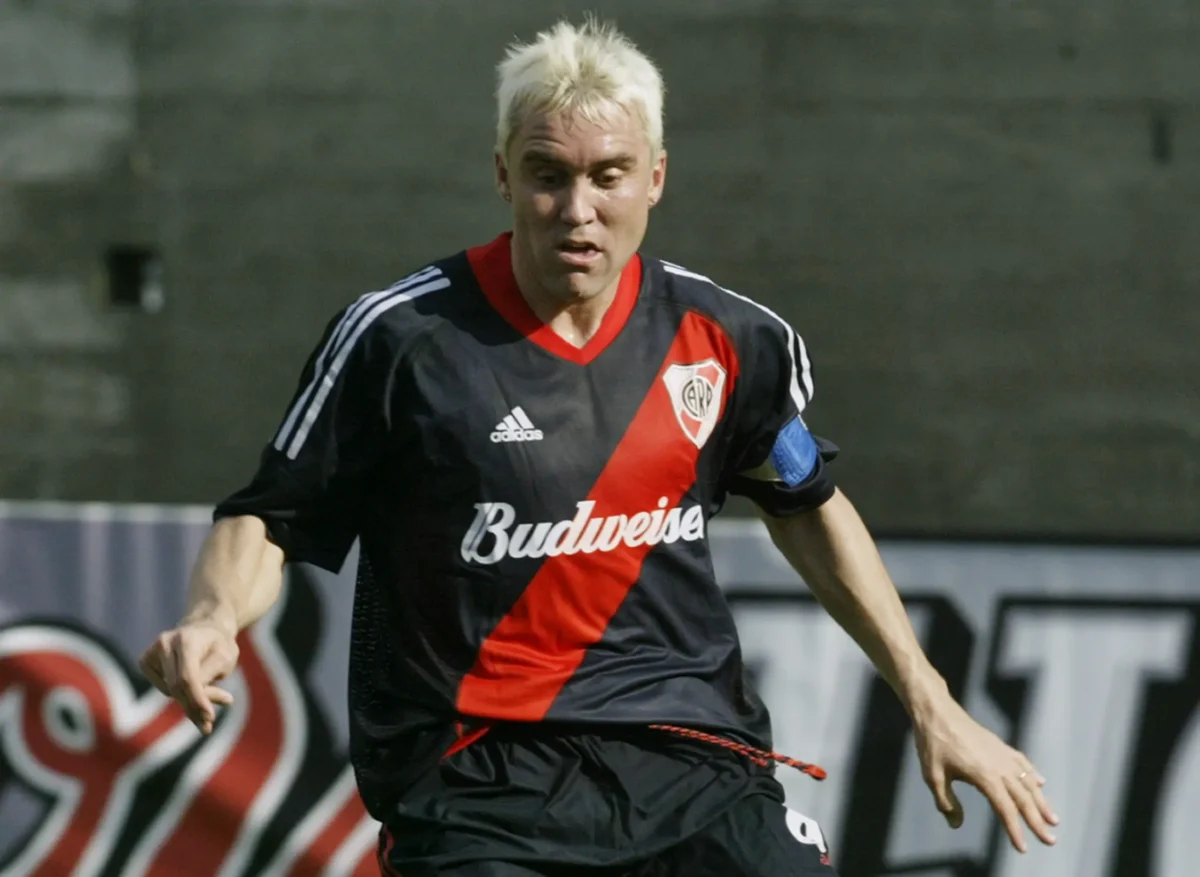 River Plate se aproxima de Coudet, campeão argentino como volante nos anos 2000 River Plate se aproxima de Coudet, campeão argentino como volante nos anos 2000
