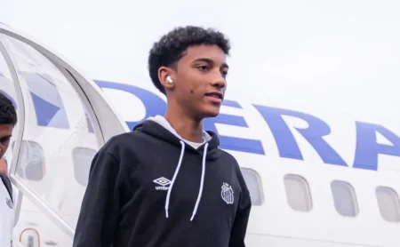 Robinho Júnior é sugerido ao Flamengo e negociação pode ocorrer em breve