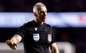 Roger Machado analisa clássico e critica arbitragem de Anderson Daronco