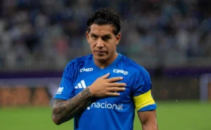 Romero detalha reunião com torcida organizada após classificação do Cruzeiro Romero detalha reunião com torcida organizada após classificação do Cruzeiro