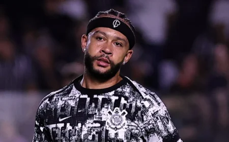 Saída de Memphis Depay do Corinthians: dívida de R$ 40 milhões pode selar os próximos dias do jogador