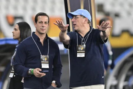 SAF do Botafogo solicita manutenção de decisões judiciais em processo com a Eagle até avaliação da arbitragem