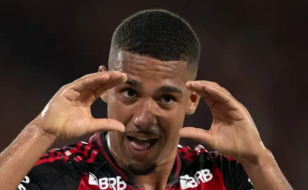 Samuel Lino se destaca contra o Remo e ganha espaço com Jardim