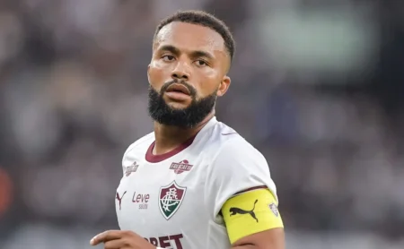 Samuel Xavier analisa favoritismo em Fluminense x Flamengo e expõe verdade sobre demissão de Filipe Luís