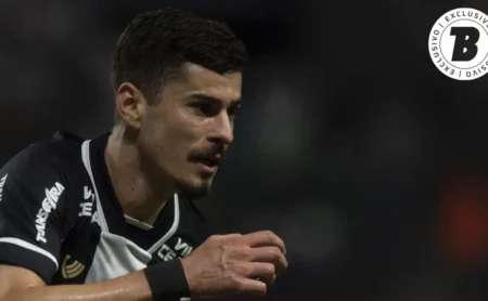 Santos busca Rômulo, destaque do Paulistão, com o Palmeiras Santos busca Rômulo, destaque do Paulistão, com o Palmeiras