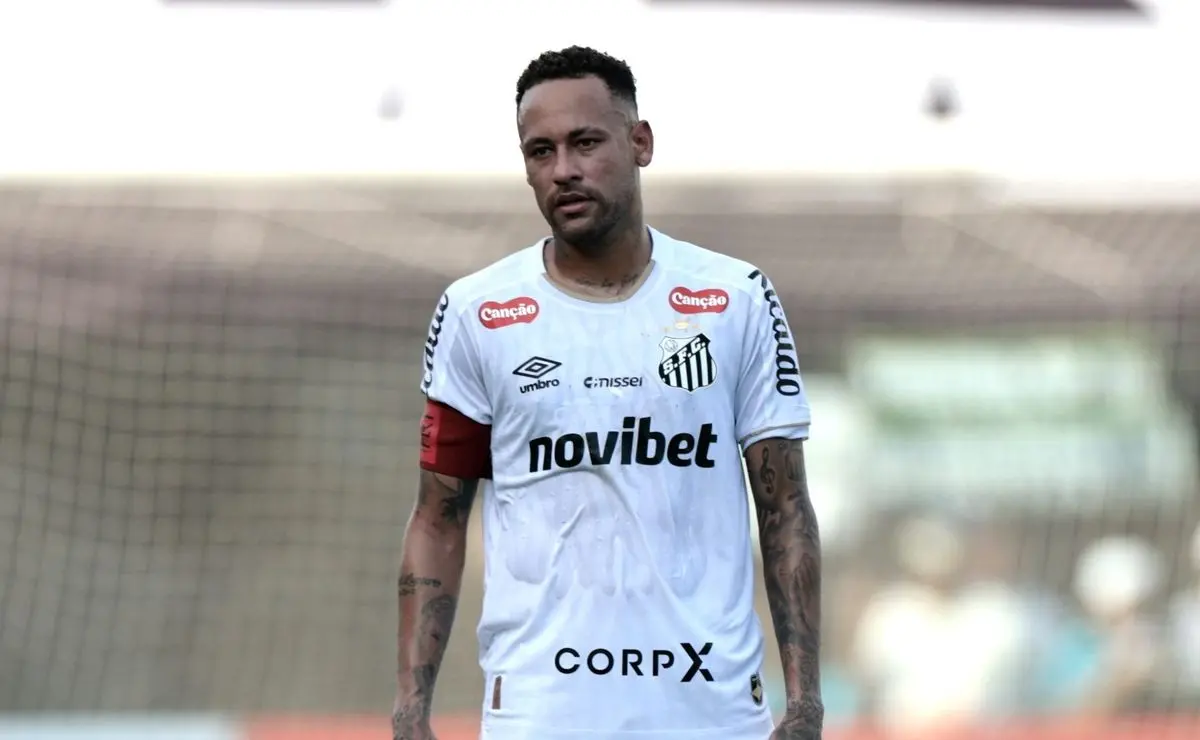 Santos empata com Corinthians em jogo com baixo desempenho de Neymar e segue com uma vitória no Brasileirão Santos empata com Corinthians em jogo com baixo desempenho de Neymar e segue com uma vitória no Brasileirão
