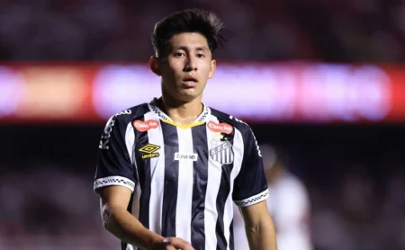 Santos negocia renovação com Miguelito e agenda novas reuniões
