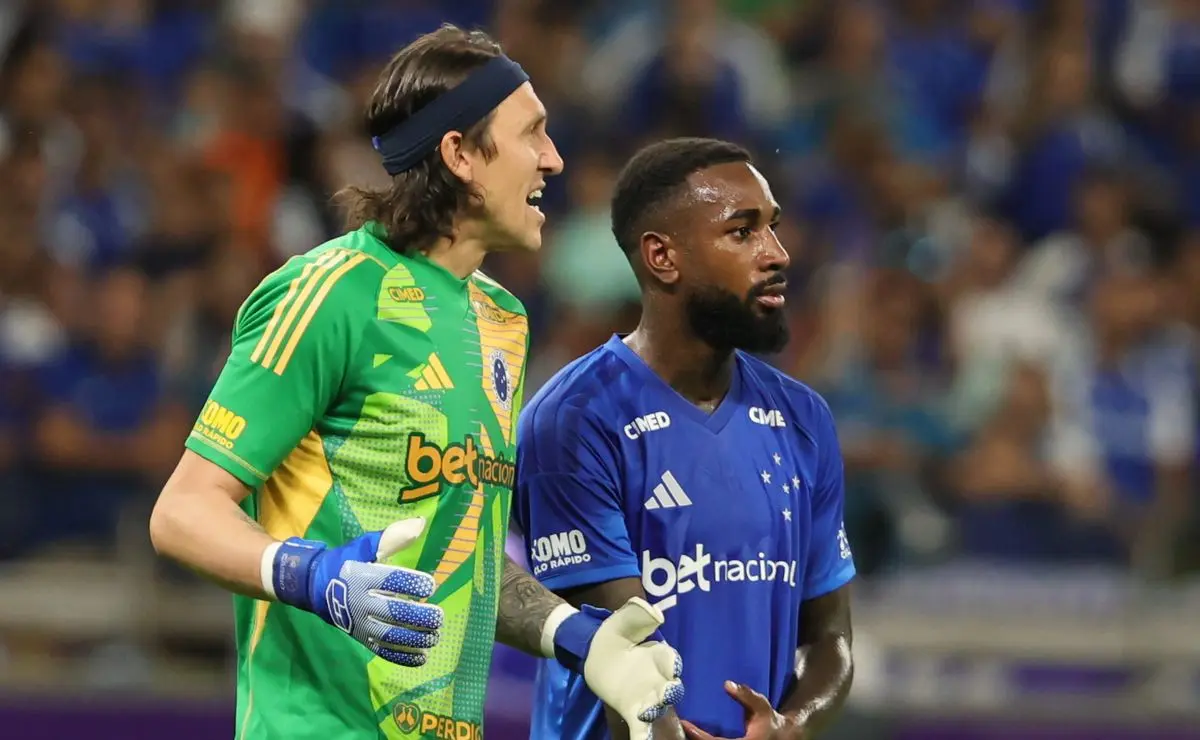 Situação de Gerson e Cássio após lesões contra o Pouso Alegre não inspira preocupação. Situação de Gerson e Cássio após lesões contra o Pouso Alegre não inspira preocupação.