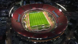 São Paulo age para remover itens da FGoal do Morumbi após decisão judicial.