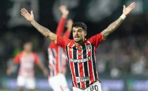 São Paulo define escalação com Cauly para clássico contra o Palmeiras no Morumbi