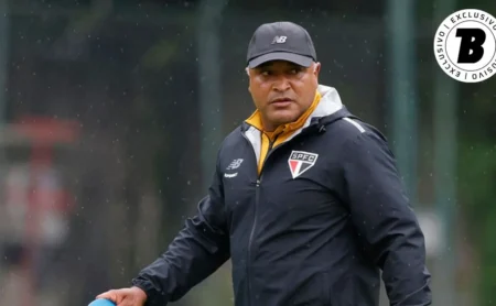 São Paulo mantém Roger Machado após derrota para o Palmeiras