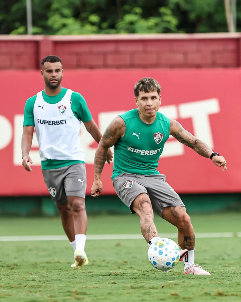 Soteldo retorna aos treinos e fica à disposição de Zubeldía no Fluminense