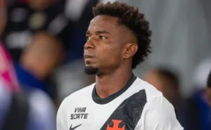 Thiago Mendes lamenta eliminação do Vasco no Carioca: “Tivemos chances para virar” Thiago Mendes lamenta eliminação do Vasco no Carioca: “Tivemos chances para virar”