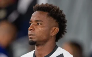 Thiago Mendes: Renato Gaúcho deve torná-lo titular e destaque no Vasco