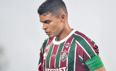 Thiago Silva explica saída do Fluminense e declara: “Entendo o torcedor”