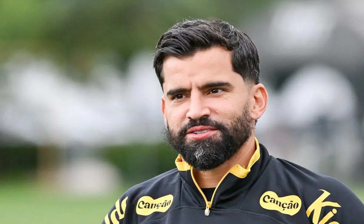 Tomás Rincón rejeita proposta do Los Angeles e deve permanecer no Santos até 2026 Tomás Rincón rejeita proposta do Los Angeles e deve permanecer no Santos até 2026