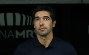 Tottenham: clube inglês intensifica busca por Abel Ferreira, ex-Palmeiras