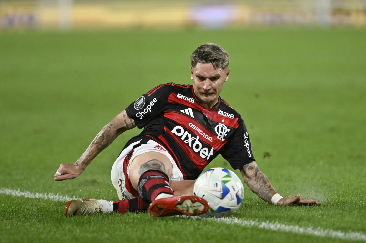 Varela descreve o Flamengo como "uma loucura" e alerta: "É preciso estar preparado para qualquer coisa"