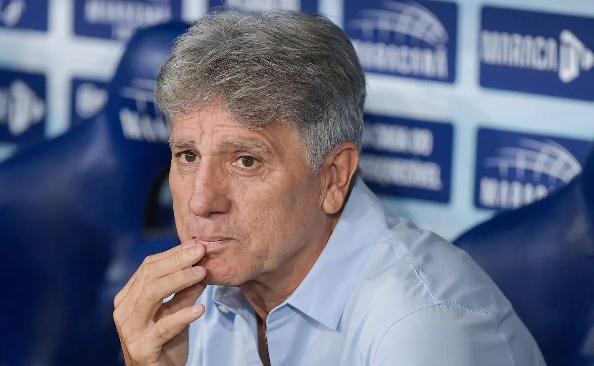 Vasco aposta em Renato Gaúcho para superar dificuldades com o elenco atual Vasco aposta em Renato Gaúcho para superar dificuldades com o elenco atual