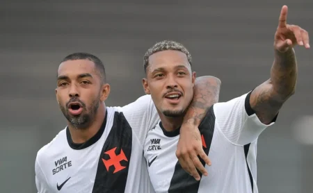 Vasco derrota o Grêmio em São Januário pelo Brasileirão com atuação dominante no primeiro tempo