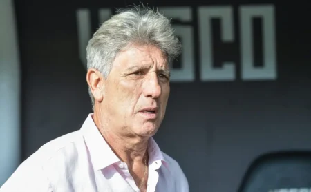 Vasco: invencibilidade com Renato Gaúcho tem ressalva de gols sofridos em todos os jogos